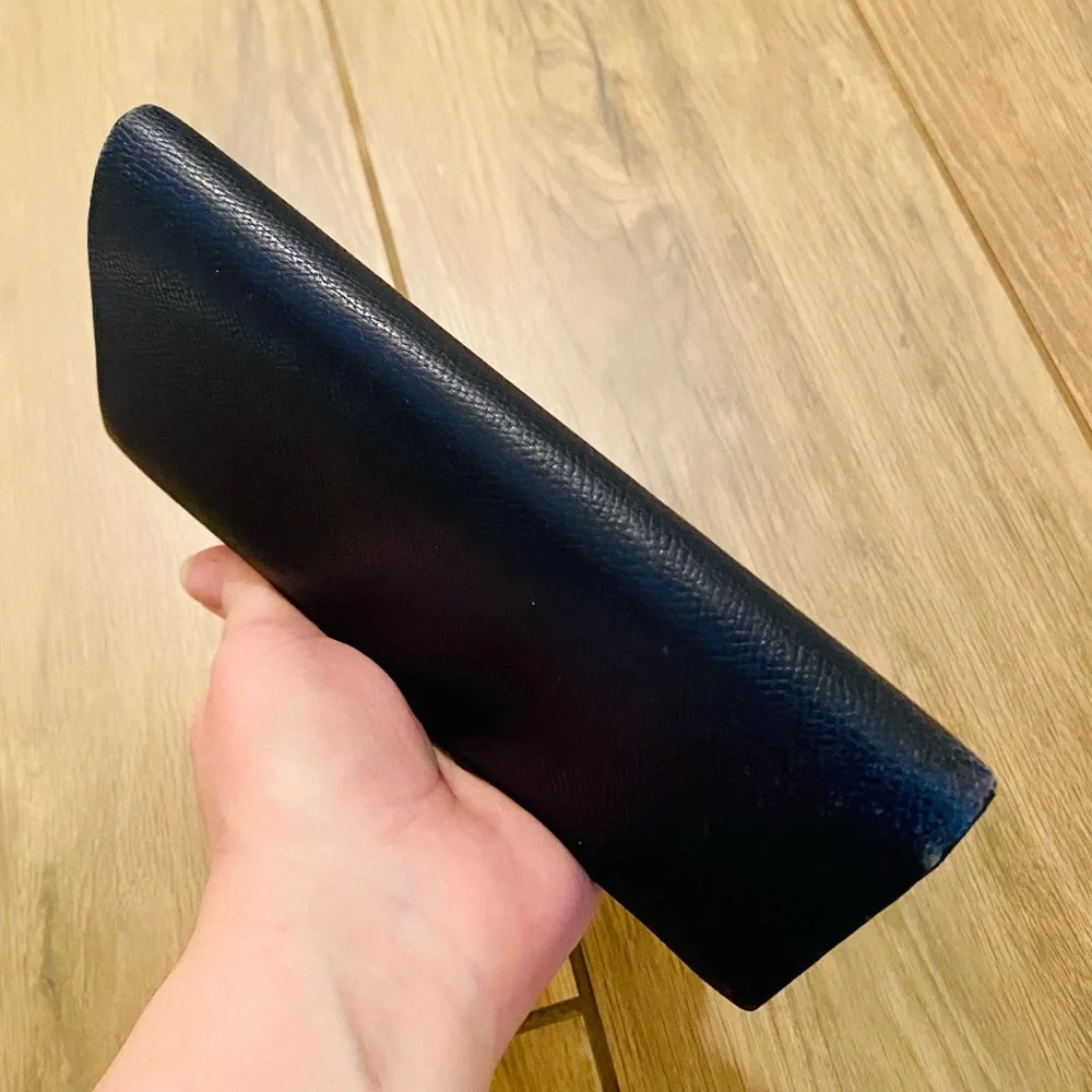 Dunhill london dark